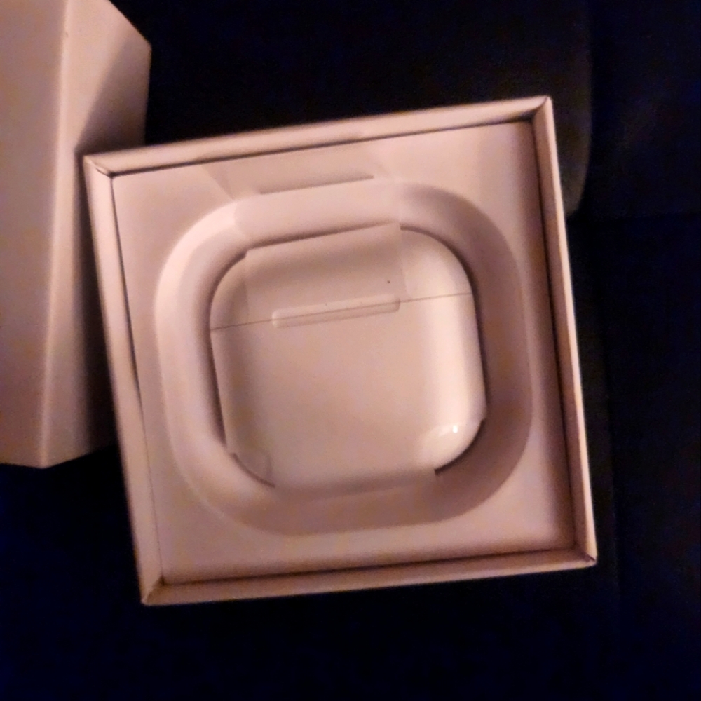 Airpods 4 anc